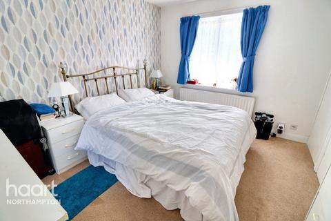14 Verdant Vale, Northampton, NN4 0SQ
