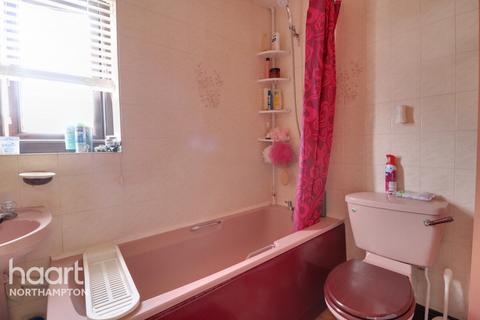 14 Verdant Vale, Northampton, NN4 0SQ