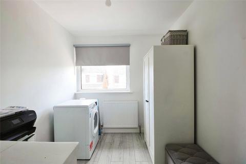 31 Haycombe, Bristol, BS14 0AJ