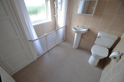 3 bedroom semi-detached house to rent, Heol Coed Cae , Whitchurch, Cardiff. CF14 1HL