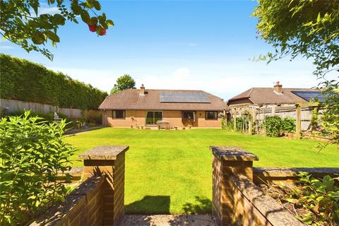 4 bedroom bungalow for sale, Longleat Drive, Tilehurst, Reading, Berkshire, RG31