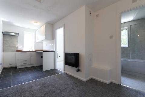 1 bedroom flat to rent, Corner Croft, Clevedon