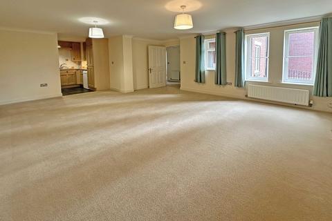 2 bedroom ground floor flat for sale, Gras Lawn, Exeter