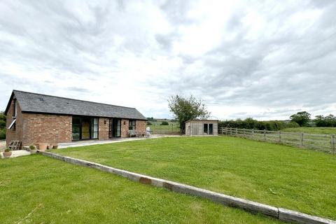 1 bedroom barn conversion to rent, Long Compton