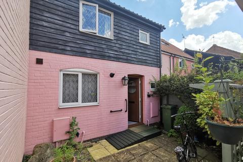 3 bedroom terraced house for sale, Denmark Street, Diss