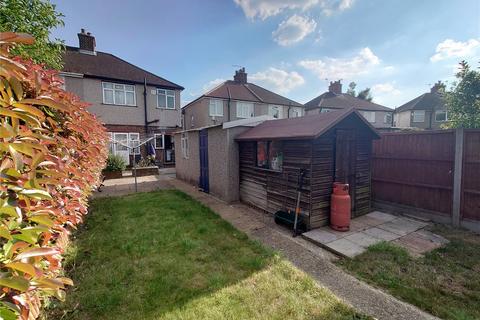20 Blacklands Drive, Hayes, UB4 8EX