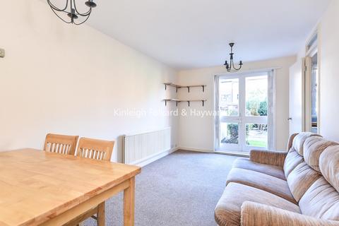 2 bedroom flat to rent, Mayfield Road London W12