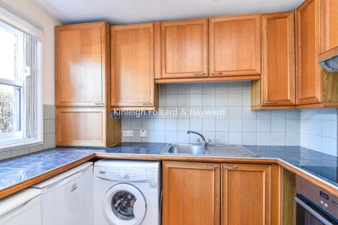 2 bedroom flat to rent, Mayfield Road London W12