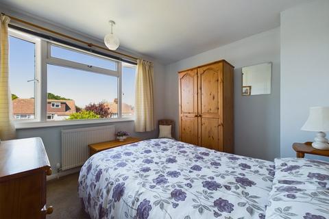 10 Walton Manor Close, Folkestone, CT19 5QG