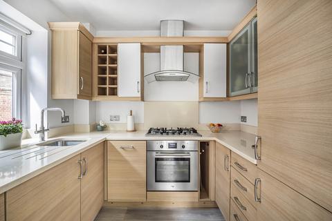 Flat 5, Eva Court, 40 Normanton Road, South Croydon, CR2 7AR
