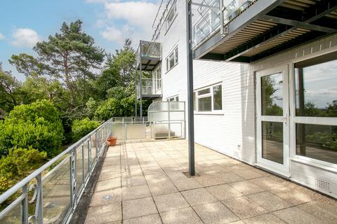 2 bedroom ground floor flat for sale, Bournemouth Road, Ashley Cross