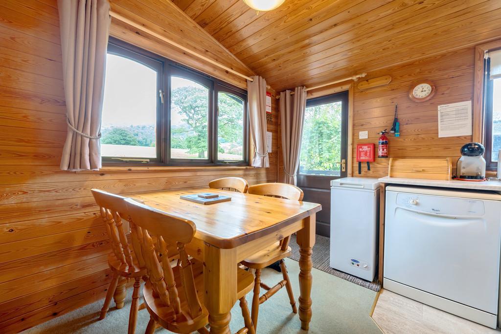 Open Plan Living Room / Dining Kitchen