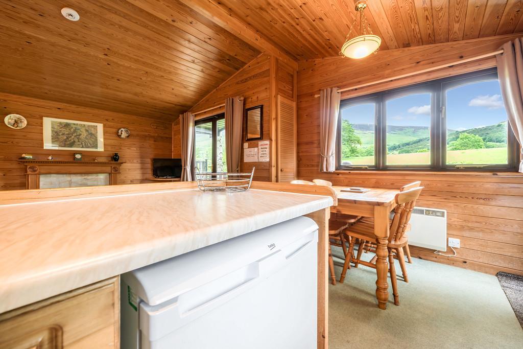 Open Plan Living Room / Dining Kitchen