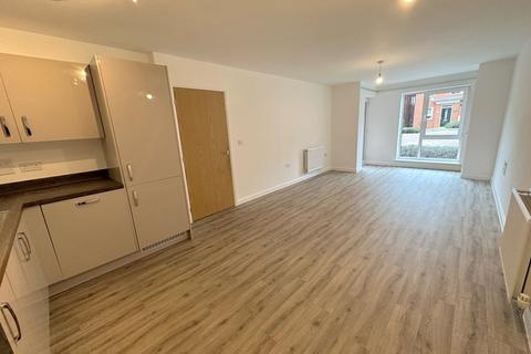 2 bedroom apartment to rent, Leander Court, Basingstoke RG21