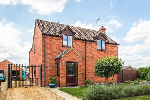 3 bedroom detached house for sale, Pentney