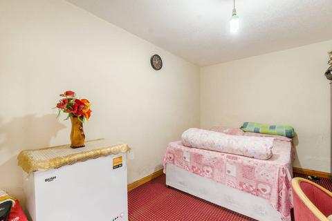 1 bedroom flat for sale, Langdon Road, East Ham, London, E6