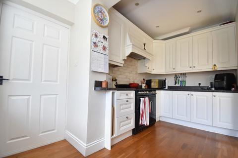 4 bedroom semi-detached house for sale, Millfield Avenue, Northallerton