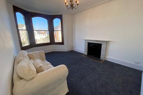 2 bedroom flat for sale, Granada Road, Southsea