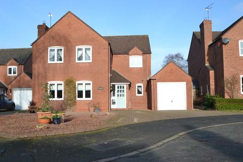 4 bedroom detached house to rent, Church Close, Gnosall, Stafford