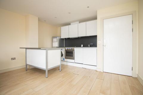 2 bedroom apartment for sale, The Waterquarter, Galleon Way, Cardiff