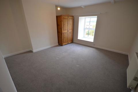 2 bedroom terraced house to rent, Pauls Row, Truro