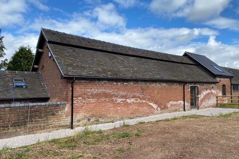 3 bedroom barn conversion for sale, London Road, Weston