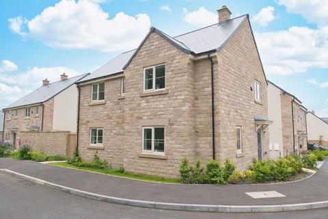 4 bedroom detached house for sale, Fern Close, Tansley, Matlock