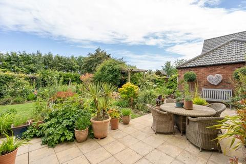 4 bedroom detached house for sale, Neatishead