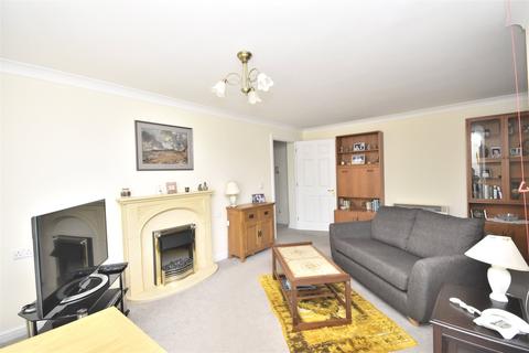 1 bedroom apartment for sale, Cheltenham Road, Cheltenham GL52