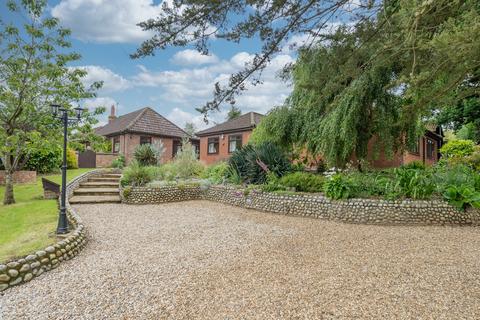 5 bedroom detached bungalow for sale, Roughton