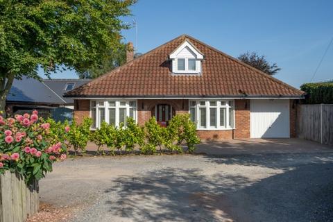 4 bedroom chalet for sale, Martham