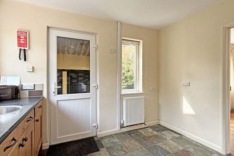 6 Blackdown Road, Rockwell Green, Wellington, TA21 9DG