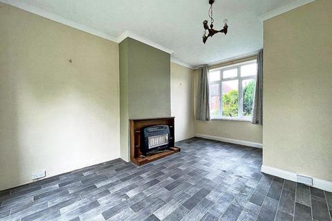 2 bedroom semi-detached house for sale, Brynmawr Road, LANESFIELD, WV14 9BU