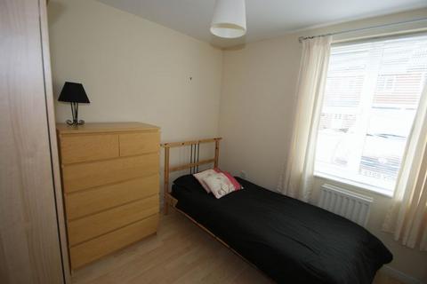 2 bedroom apartment for sale, Edmonstone Crescent, Bestwood