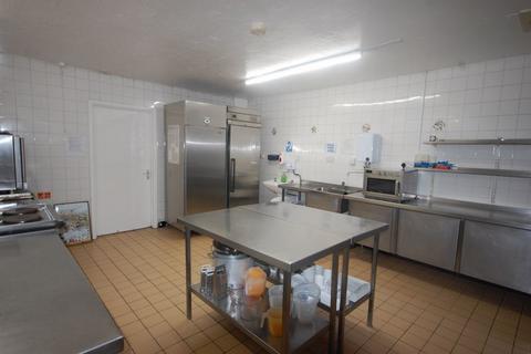 Restaurant to rent, 8 Queen Street, Neath, SA11 1DL