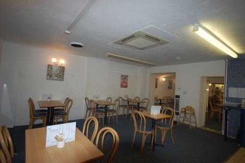 Restaurant to rent, 8 Queen Street, Neath, SA11 1DL