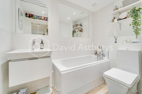 2 bedroom apartment for sale, Mildmay Avenue, Islington, London, N1