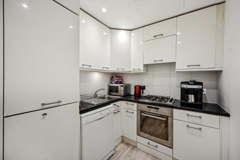 1 bedroom flat for sale, 6 Courtfield Gardens, South Kensington, London