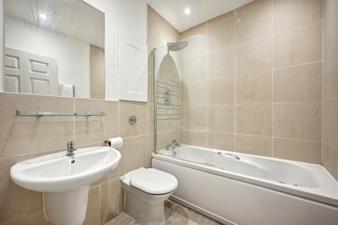 1 bedroom flat for sale, 6 Courtfield Gardens, South Kensington, London