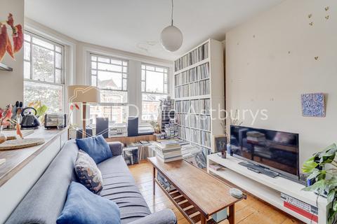 1 bedroom apartment to rent, Hillfield Avenue, Crouch End, London