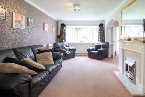 4 bedroom detached house for sale, Goudhurst Close, Canterbury CT2