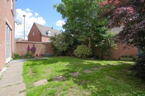 6 bedroom semi-detached house for sale, Ashmead Road, Banbury