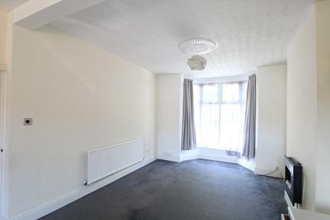 3 bedroom terraced house to rent, Tamworth Road, Nottingham NG10