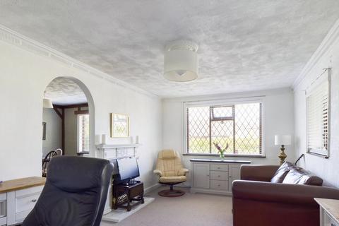 3 bedroom detached bungalow for sale, Mayfield Road, Chester CH1