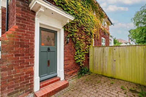 4 bedroom detached house for sale, Park Road West, Chester CH4