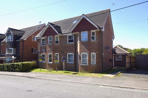 1 bedroom flat for sale, High Street, Buxted