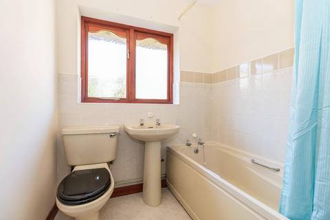 2 bedroom detached house to rent, Webster Close, Rainworth