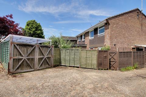 29 Ashdown Way, Romsey, SO51 5QR