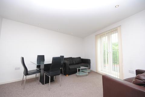 2 bedroom apartment to rent, Waterside Gardens, Bolton BL1 8WB