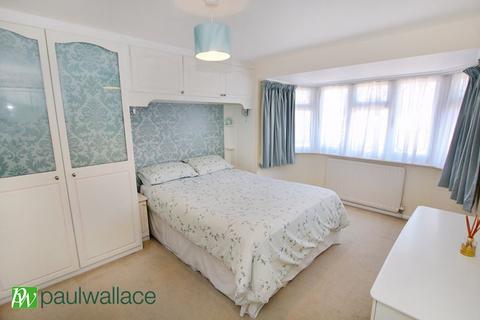 11 Grenville Close, Waltham Cross, EN8 8RP